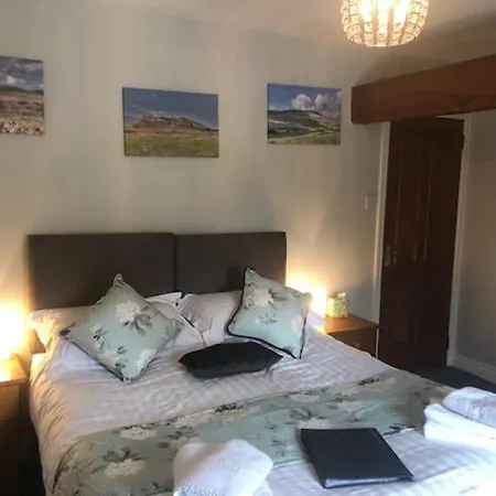 The Marton Arms 3*