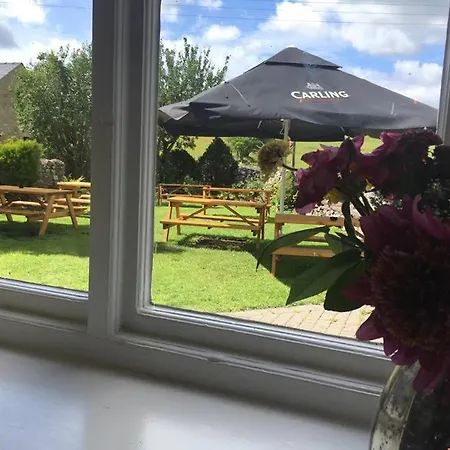 Fogadó The Marton Arms 3*