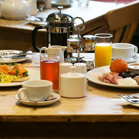 Inn The Marton Arms Ingleton (North Yorkshire)