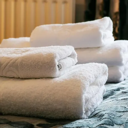 The Marton Arms 3* إنغيلتون