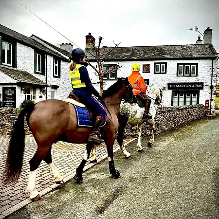 Inn The Marton Arms Ingleton (North Yorkshire)