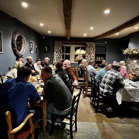 The Marton Arms Fogadó 3*