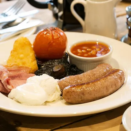 The Marton Arms אינגלטון