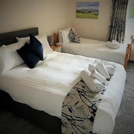 The Marton Arms 3*