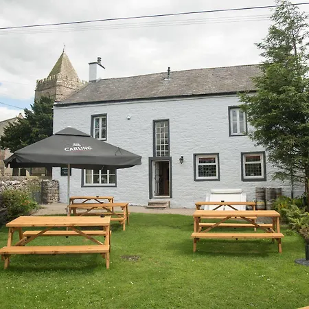 אורחן The Marton Arms אינגלטון